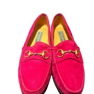 Cole Haan Vintage Women’s Pink Suede Horsebit Loafers - Made in Italy size 8